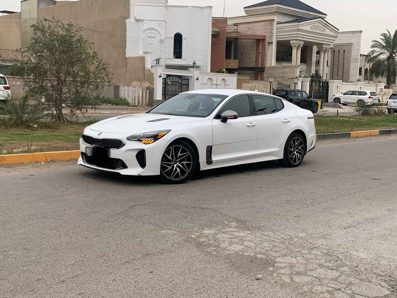 للبيع  Kia Stinger 2022 Gt-line
سيارة نظيفة جداً .(2500T)300 حصان

 • الموديل: 2022

 • الفئة: GT-Line

 • وارد: أمريكي حادث سرقه 

 • جاملغ مفتوح او راجعين شادي نفسه 

 • بنيد كلير فقط من امريكه

 • السيارة فول كامل ما عدا الفتحة

المواصفات:

 • كشنات كهرباء

 • تدفئة كشنات

 • تدفئة ستيرن

 • رادارات 360 درجة

 • حساسات أمامية وخلفية وجانبية

 • كامرة خلفية

 • اوتو هولد / بريك بصمه/اوتو ستارت ستوب

 • قيادة شبه ذاتية

 • تحديد مسار

 • خريطة / نفگيشن

 • شاشة كبيرة

 • تشغيل بصمة/بصمه ابواب/تشغيل عن بعد

 • وضعيات قيادة

     •      ترحيب عنده الاقتراب مري طي اوتو 

مكاني بغداد جميله سعر 182 مجال قليل حك جيه

***********
