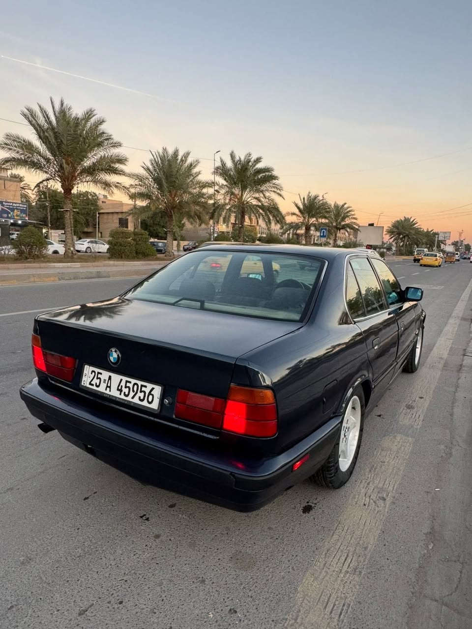 السلام عليكم
للبيع بي ام 525 مديل 91
رقم كركوك انكليزي شرط التحويل سياره جاهزه صبغ جديد مكينه جديده داخل نضيف فتحه سلايت
منضومه تبريد جديده ثلج
مروحه كهرباء مال f01 يعني انسه شي اسمه حماوه
السياره احله من الصور 
مكاني بغداد حي البنوك 
السعر 43
***********
