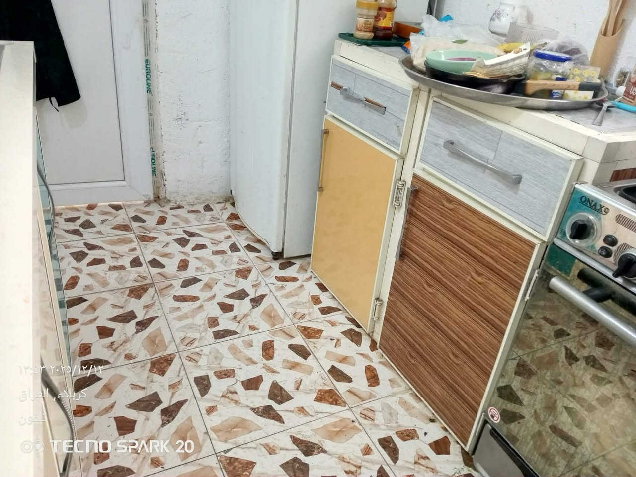 إعــلان بــيــع عــقــار
للبيع بيت حديث البناء في منطقة العَنّانة الجديدة،المساحة الكلّية:105 متر مربع. بناء سنة» 2025م
الموقع: مقابل مجمّع المصطفى التجاري – منفذ العَنّانة – وقبل المدارس مباشرةً.
الملكية: طابو زراعي (25).
---
🚩مكوّنات البناء:
هول واسع.
غرفة نوم.
مطبخ خارجي.
صحيات داخلية مشتركة.
---
تفاصيل المساحات:
1. الكراج:
العرض: 4.5 متر
الطول: 5.5 متر

2. غرفة النوم:
الطول: 4.5 متر
العرض: 5.5 متر

3. الهول:
الطول: 4.25 متر
العرض: 5.25 متر

4. المطبخ الخارجي:
(2 × 3 متر)

5. الصحيات:
داخلية – مشتركة. 
6.مع بيتونة كبيرة

📌مميزات المنطقة:
تتوفّر فيها مستوصف.
روضة للأطفال.
مدارس 
» قريبة جدًا.📌تواصل مع»***********
السعر 33او بي مجال.
