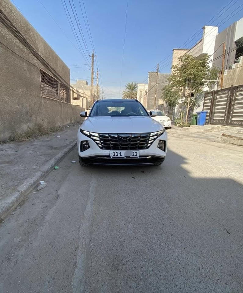 السلام عليكم
هونداي توكسان فول مواصفات خليجي كوري موديل ٢٢ رقم بغداد انكليزي لون ابيض هزة جديده باسمي السنوية مال بيت ومسويلها ادامه كامله ماشية 51  فقط
مرفق سونار  بالصور

مكانها بغداد   

***********
