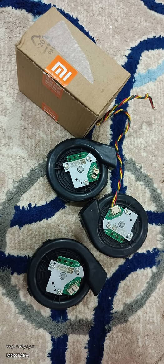 قطع تخص المكانس الروبوت من شركة شاومي الي يفيدنه يكتب سعر وياخذهن 
 🌹***********🌹
