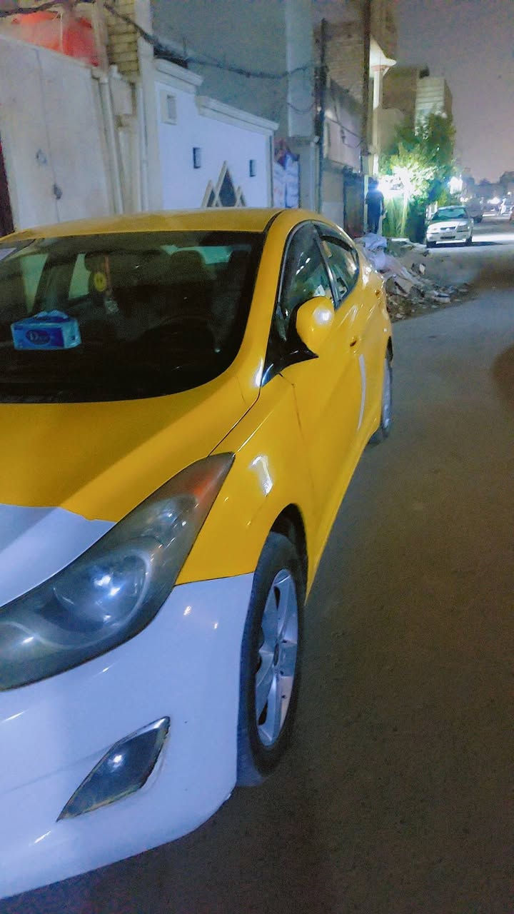 السلام عليكم سيارة الانتره للبيع او مراوس بموديل أحدث حسب القناعه2013كير ومحرك وتبريد خير من الله حادثه بسيط رقم ديالى مكانه بغداد السعر107وبيها مجال للشراي ***********
