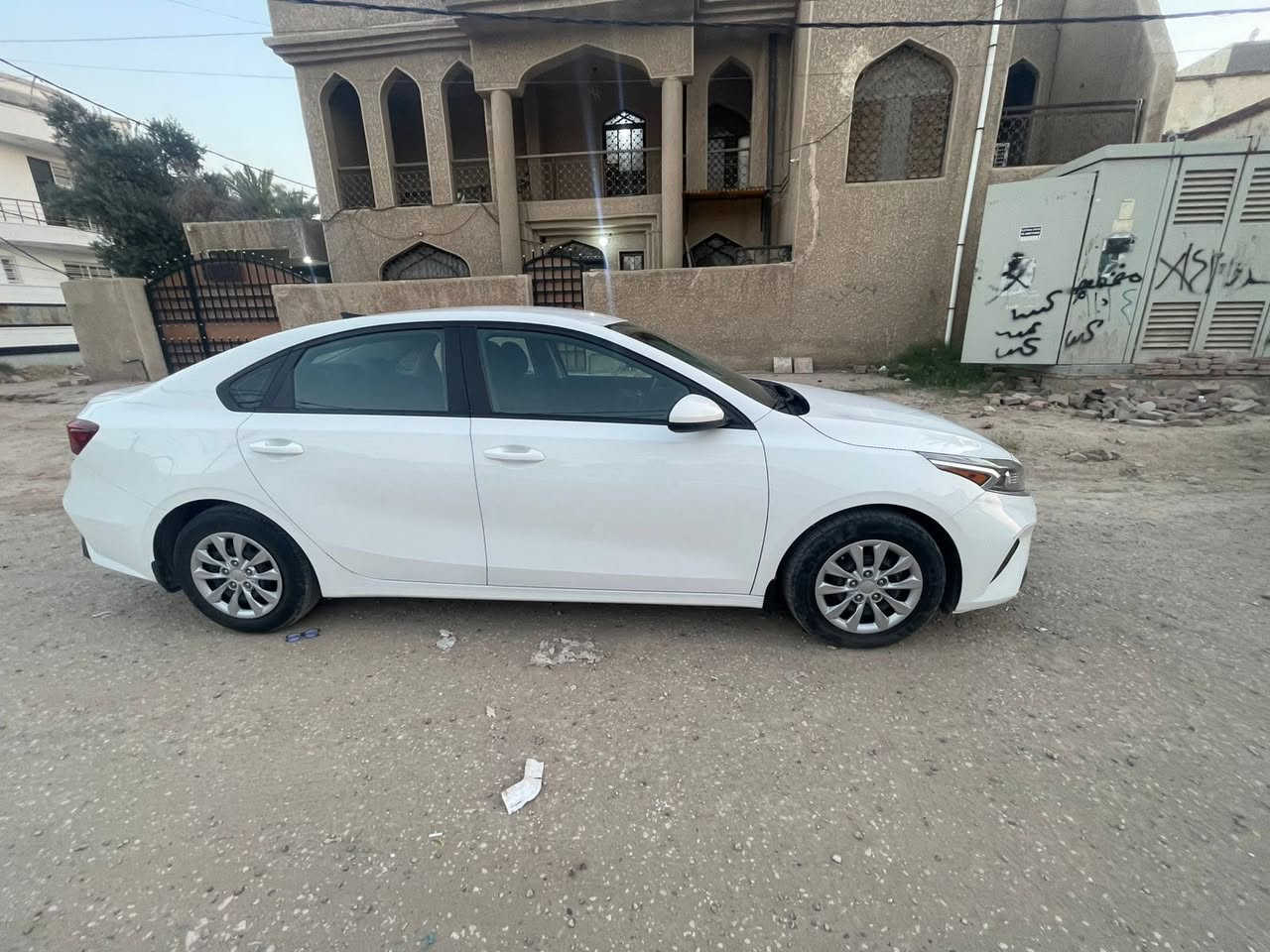 كيا فورتي 23 ماشي 44 الف كم محرك 2000 تبديل بنيد و دعامية بلادي امريكي بدون شاصي و لغود مكفول حادث بسيط ***********
السعر ١٥٠
