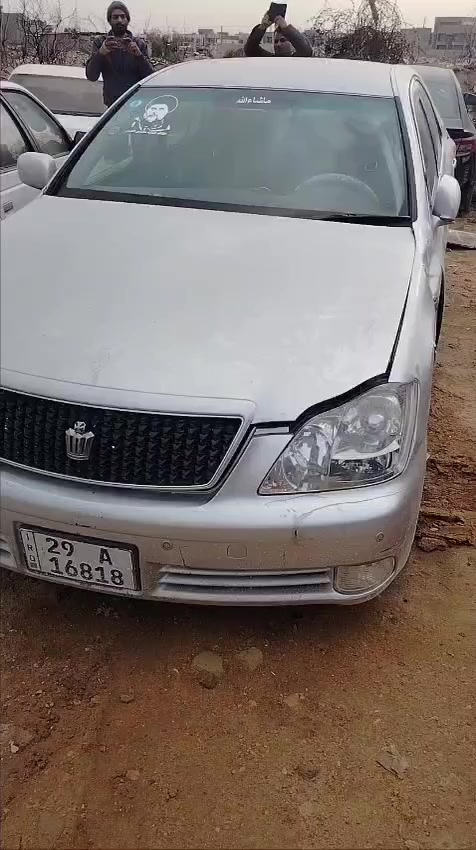 سلام عليك سياره شاهينه للبيع مديل 2004السياره كفاله سابقن بدون كص ابيع على ضربتهة سياره دكمتين شاصي 82سياره شغاله تمشي سياره مداور ثاني يوم هزه بعدهي ما صاقط الشراي يتصل علا الرقم ***********
