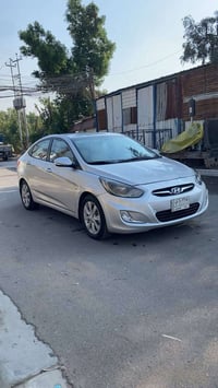 اكسنت ٢٠١٣ • محرك ١٦٠٠ • بدون صبغ