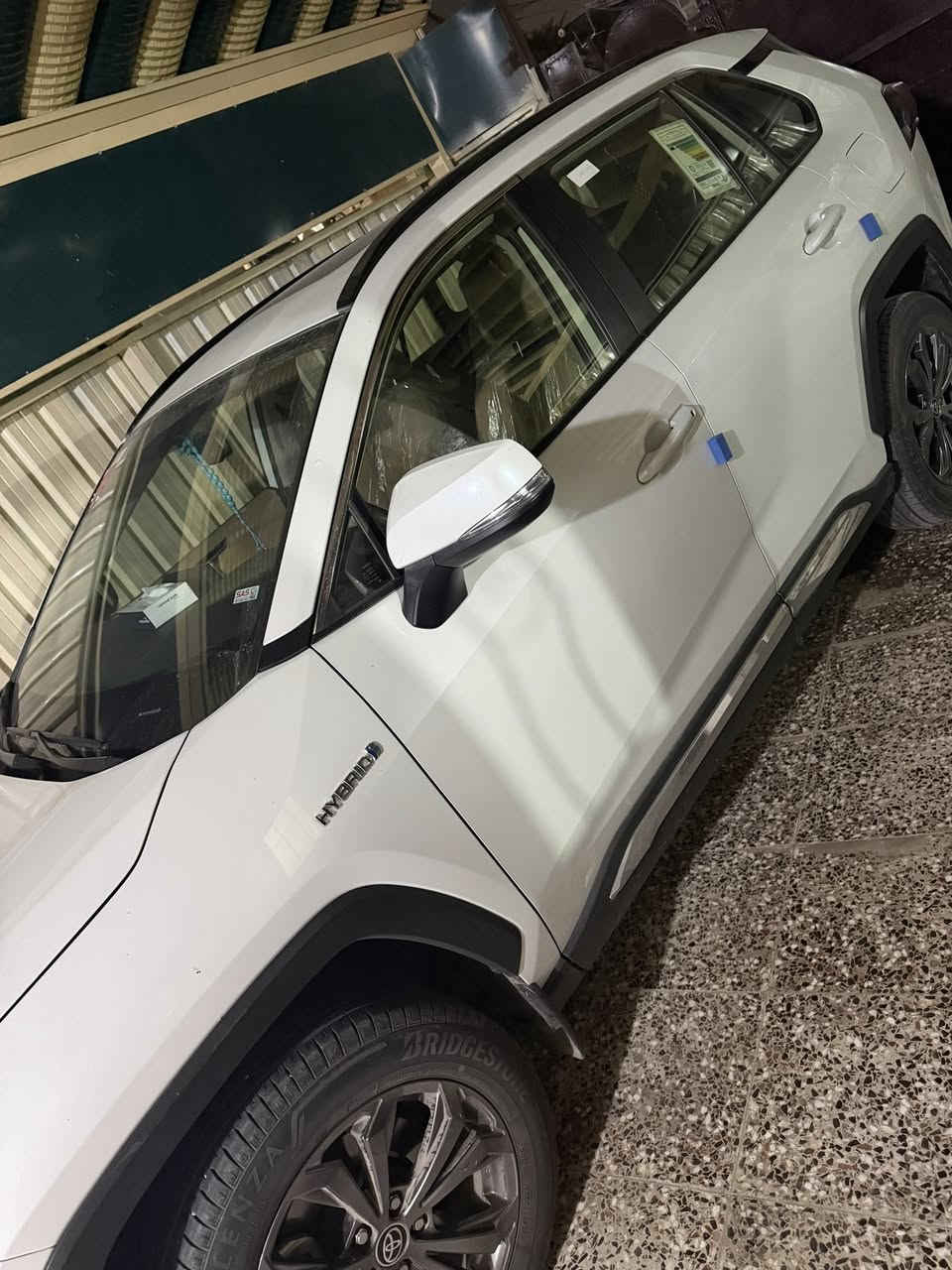 للبع راف  فور
موديل 2024 
وكالة ساز 
بعدهي بلضمان 
رقم  بغداد شبه مميز حلوو 
مقترض وكفيل نفس البيت مصرف 
ماشية 18 زيرو مكفوله 
للتواصل ***********
