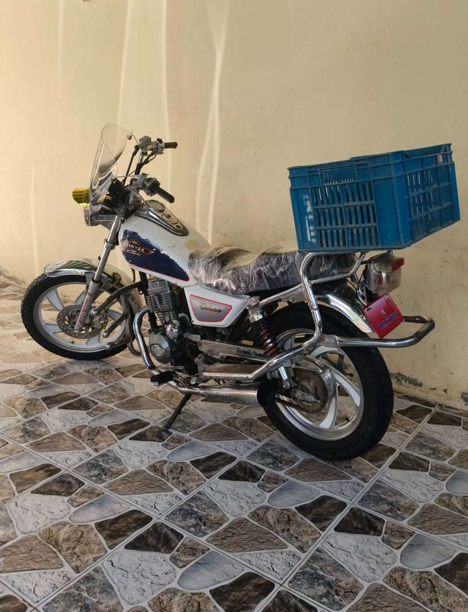 السلام عليكم
دراجة جني دبل بلك 2015 أوراق كامله، للبيع السعر 350 وبيها مجال المكان ديالى شهربان ***********
