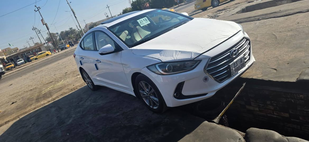 السلام عليكم النترا موديل 18 فول ما عده لبصمه ظررها مبين بلسونار مكانها عماره قلعه صالح لسعر 115 وبيها مجال انه مكلف بلنشر هاذه رقم صاحب لسياره ‪***********‬‏
