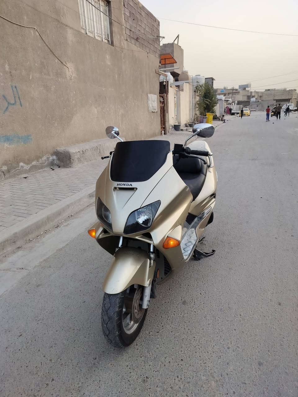 السلام عليكم فؤرزه صغر 6لؤن ذهبي، بلاد كهربايات كيجات كلهه شغاله
مكينه اكلجات مكفؤله طستهه ناعمه نكره باي ؤقت حماؤه نص ثابته شلعه ؤمعدل فؤل استيرن رياضي دؤس رياضي صالنصه رياضي 
اؤراق كامله دراجه جاهزه بدؤن نقص سعرهه 750مكانهه بغداد شراي اتصل عرقم ؤتدلل ***********
