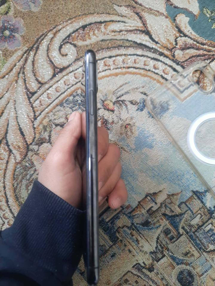 سلام عليكم 
ايفون اكس ماكس
جهاز مبدل فقط بطاريه
بطاريه 100بي خط بل شاشه
جهاز جديد رايد مراوس هونر اكس 9 مكاني نجف مجمع الزهراء السكني رقمي ***********
