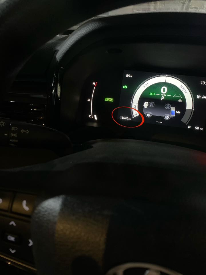 🚗 للبيع - تويوتا كامري LE 2025 🚗
ماشيه 15 الف فقط وضع الشركه كفاله من الصبغ👍🏻

🚘 بلد المنشأ : اليابان 🇯🇵 وارد امريكي 🇺🇸
لون اسمنتي مميز 
🔹 الموديل: 2025
🔹 التسجيل: رقم بغداد جديد بأسمي
🔹 المواصفات:
✅ بصمة
✅ اربع جامات اوتو 
✅ العينه شاشة ديجيتال
✅ شاشة + كاميرا 
 ✅ كار بلي
✅ رادارات 360
✅ رادار مانع تصادم
✅ تحديد مسار
✅ لايتات زنون

🚘 حساسات ضغط اطارات
🚘 تبريد شاشة مناخين منفصلين 
🚘 قطعتين تبريد
🚘 هاند بريك كهرباء 
🚘كروس سرعه
🚘‏ Auto Hold  أوتو هولد 🚘
🚘انظمه القياده :سبورت ،نورمال،eco

كلشي شغال على وضع الشركه

🛠 تفاصيل الحادث:
🔸 فقط البنيد مبدل بلاد بدون صبغ 
الدعاميه نفسه  بلاد
غير هذا كلشي مكفول اتعهدلك بيه

🔧 المحرك: 2.5 هايبرد - 4 سلندر
📏 المسافة المقطوعة: 15,000،ميل

📩 للتواصل:
‏📞 ‭0780 926 6495‬ (بيه واتساب)

📸 صور الحادث بالمرفقات 📸
