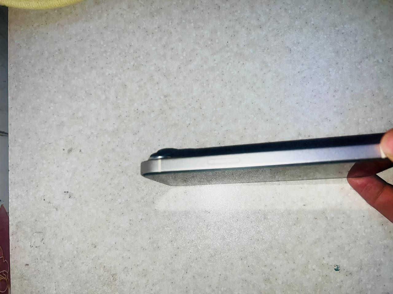 السلام عليكم 13 كامرتين شرق اوسط بطارية 87 استخدام شخصي ذاكرة 128 الجهاز مبدل شاشة اصلية 3 خيارات وحتى بالعدادت ماتطلع السعر 350 الف مكاني بصرة الرقم ***********
