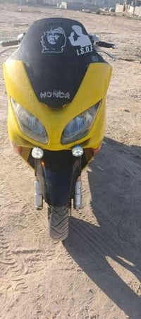 موطور فورزه  دراجه مكفوله 2012 07880393131