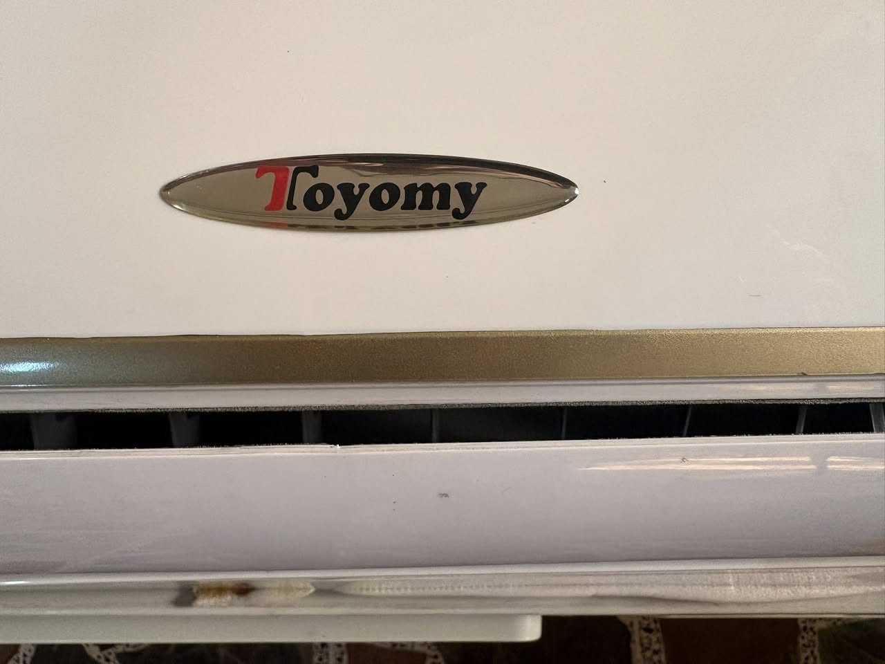 سلام عليكم
سبلت تويومي 2 طن ياباني حاربارد
بلادي ممصلح غازه مقفل R-22
نظيف كامل ملحقاته
ظمان ١٥ يوم
السعر ٤٢٥ الف
بغداد حي الجامعه
***********
