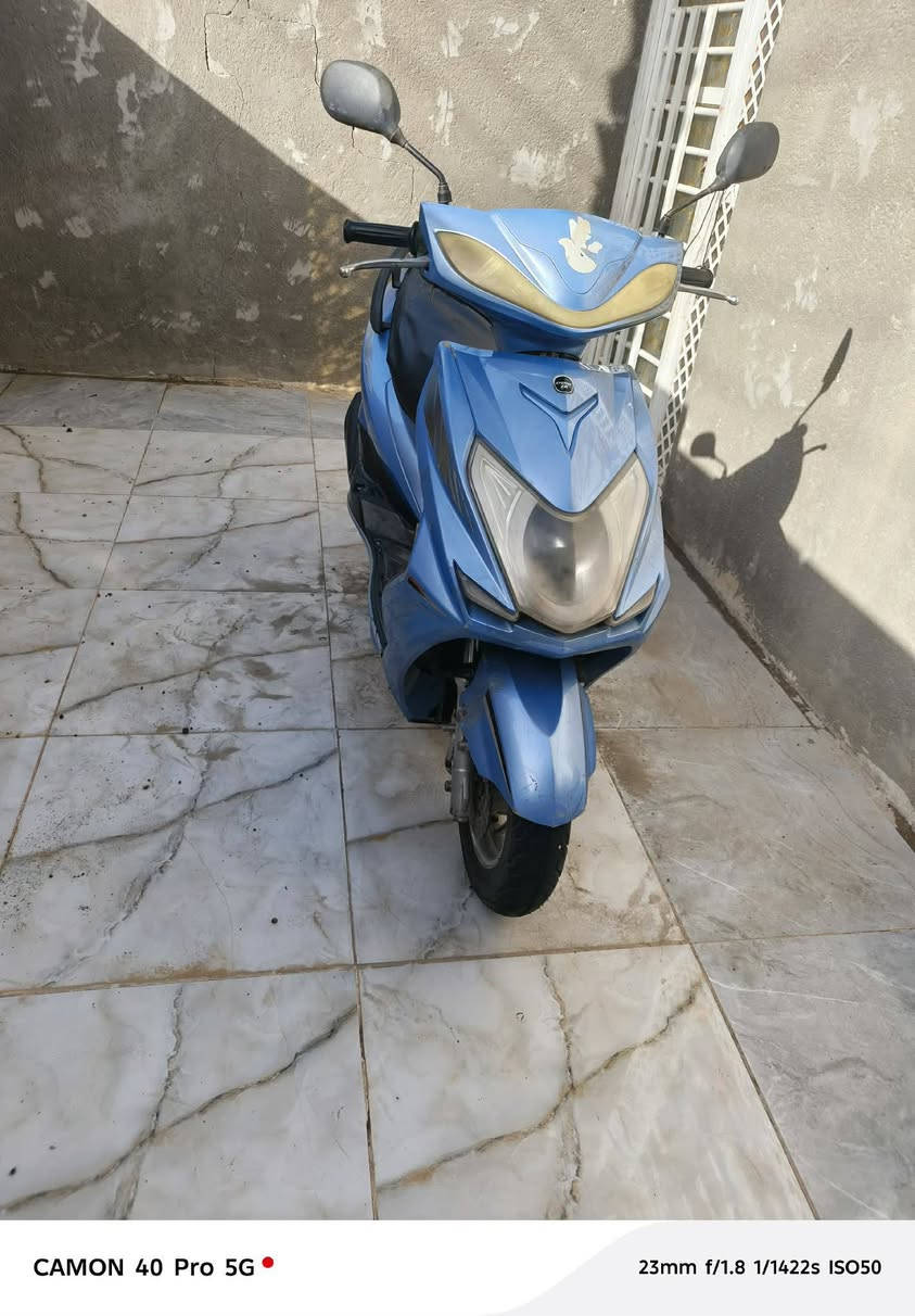 دراجه سكنس محرك ماكس ياباني جاهزه من كلشي للبيع أو المراوس منغولي بطه سكنس معه الفرق السعر 450وبيه مجال قليل كربلاء ***********
