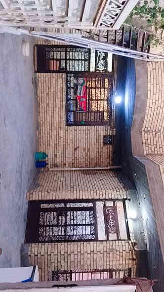 سلام عليكم مرخصت الادمن بيت للبيع
سند 25 مساحه 200 متر قاطين بناء حديث 2023 البيت موجه 

بعد اركن بيتين دور صحه ثانيه الزعفرانية يعني نهايت الوليد

عل يمنه  السعر عتلفون مكلف بنشر صاحب البيت 

***********
