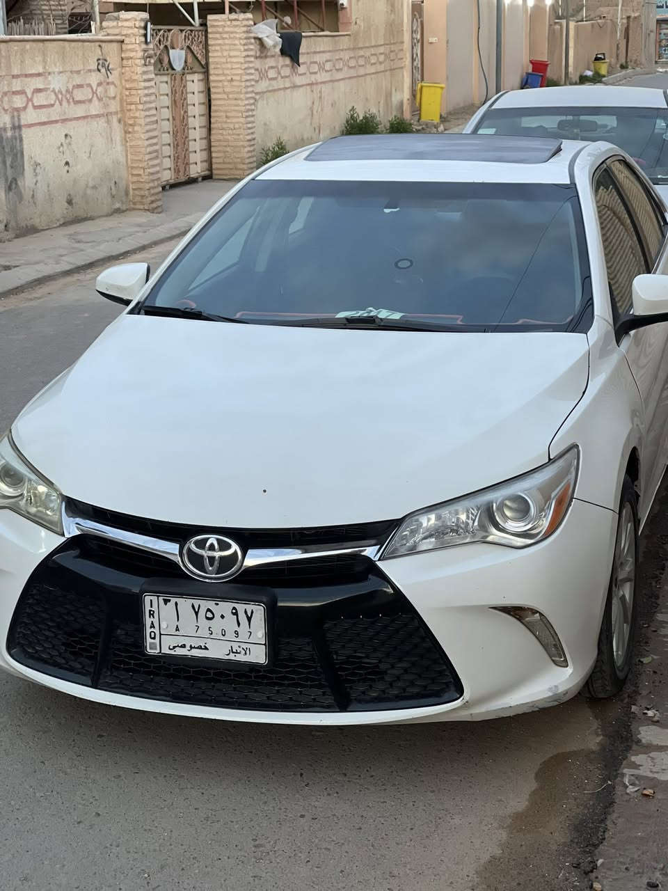 يا الله سلام عليكم تيوتا كامري 2017 فول xse موصفات فول عدا الفتحة  رقم انبار خصوصي بيها صبغ اربع قطع و٣ كلير بس ابيعك حته الكلير صبغ 
ماشية 121 ميل وقابل لزيادة 
السيارة فتحة 
كشنات جلد 
تدفئة بلكشنات 
كشنات كهرباء 
لد امامي
كامرة 
شاشة جبيرة 
شفتات ستيرن 
فول تحكم ستيرن 
مثبت سرعة 
سيارة حلوة ونصبة وترايك للبصرة 
السعر 150 وبيها مجال قليل 
الاتصال ***********
