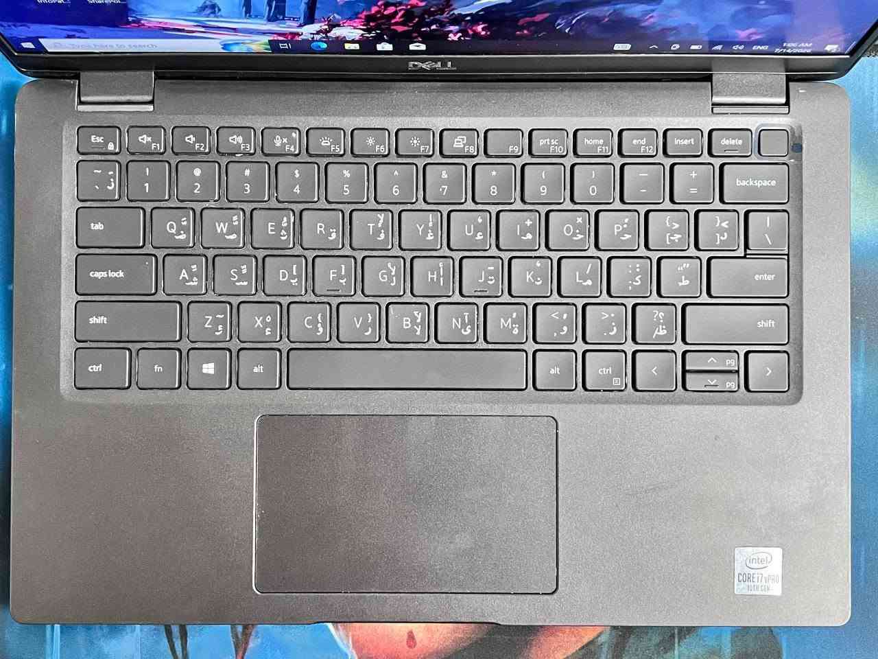 ‏💎  لابتوب  Dell للبيع 💎
‏لابتوب راقي جدا،  مواصفات قوية، مناسب للدراسة والتصميم والبرمجة،  ويشغلك البرامج الهندسية باداء ممتاز مثل الاتوكاد وبقية البرامج الاخرى 💎 ،  وايضا يشغلك العاب متنوعة بسلاسه عالية 🔥
‏المواصفات ⚡
‏⚜ المعالج / Core i7 10610U جيل عاشر
‏⚜ كرت الشاسة / Intel UHD GRAPHICS 620 16GB 
‏⚜ الرام / 32GB  DDR4 🔥 سريع 
‏⚜التخزين / 256GB SSD M.2
‏⚜ الشاشة لمس/  14.1 INCH FHD SCREEN اللوان جدا جميلة 
‏نظافة اللابتوب  100‎%‎ ( جديد) 
‏شاحن تايب سي اصلي 65w
‏⚜اللابتبوب يحتوي على بصمة اصبع وايضا بصمة وجه 🌝
‏ملحقات الجهاز
‏⚡ شاحن اصلي 
‏💼 حقيبة
‏🖱 ماوس 
‏🖱 ماوس باد 
‏❄ الضمان 10 ايام استبدال في حال وجود اي مشكلة او خلل تتواصل ويانه مباشرة،  الاستلام بعد الفحص والتأكد من جميع التفاصيل 🩵 
( السعر  530 الف )
‏يتوفر توصيل كل انحاء العراق
‏متواجد ماسنجر
‏واتساب ***********
