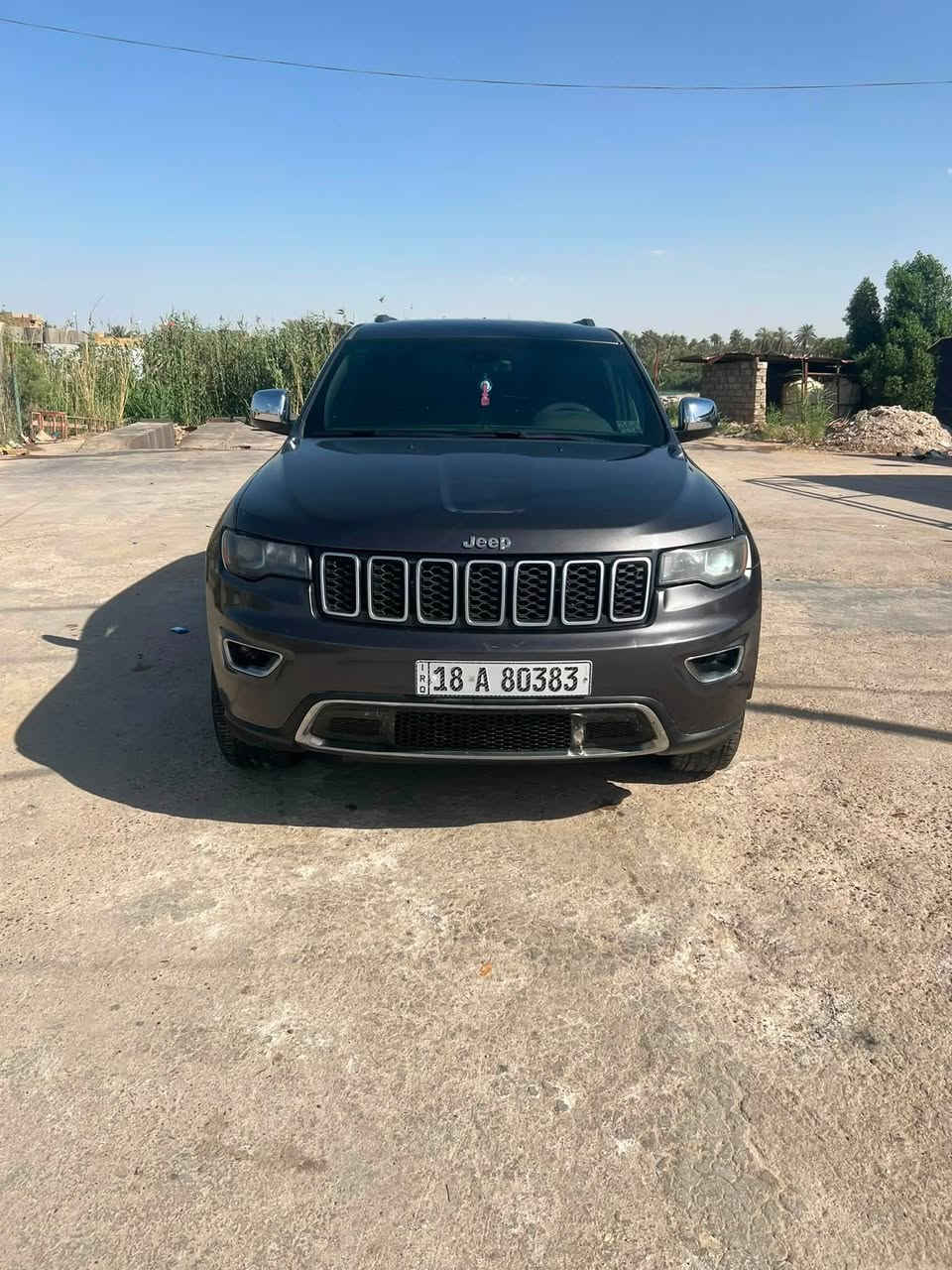 السلام عليكم جيب موديل ١٧ للبيع و مراوس ب جارجر او اوباما سياره بيهه ٣ قطع صبغ سياره جديده مكينه وحداديه مكفوله رقم بابل انكليزي مداور ثاني يوم وسونارهه موجود بلمنشور مكان سياره الحله بابل سعر ١٦٥- وبيهه مجال ***********
