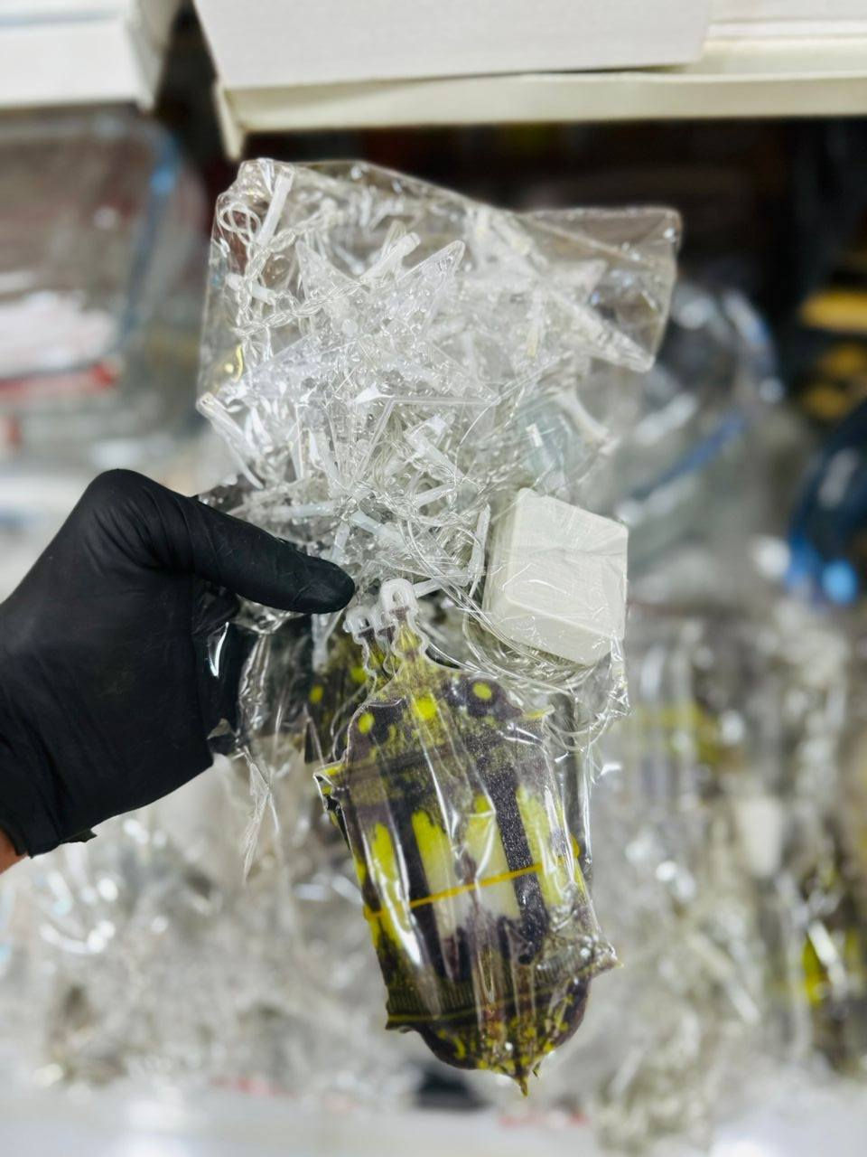 منزلية الاخوين للمواد المنزلية 
العنوان : شارع الاطباء - حديثة - الانبار
توجد خدمة توصيل داخل حديثة 🚗🚗
للتواصل والاستفسار / ***********
