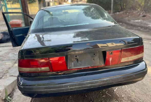 السلام عليكم برنس مدبل١٩٩٤
مكفولة منّ الخياس والشواصي حادثها جاملغ 

بدون دواخل مصبوغة جمالية رقم بغداد نكليزي باسمي سنوية لحد ال٢٠٢٦ 

محرك كير خير من الله كهربائيات كاملة

السعر ٣٢ 

مكاني بغداد ابو دشير

***********
