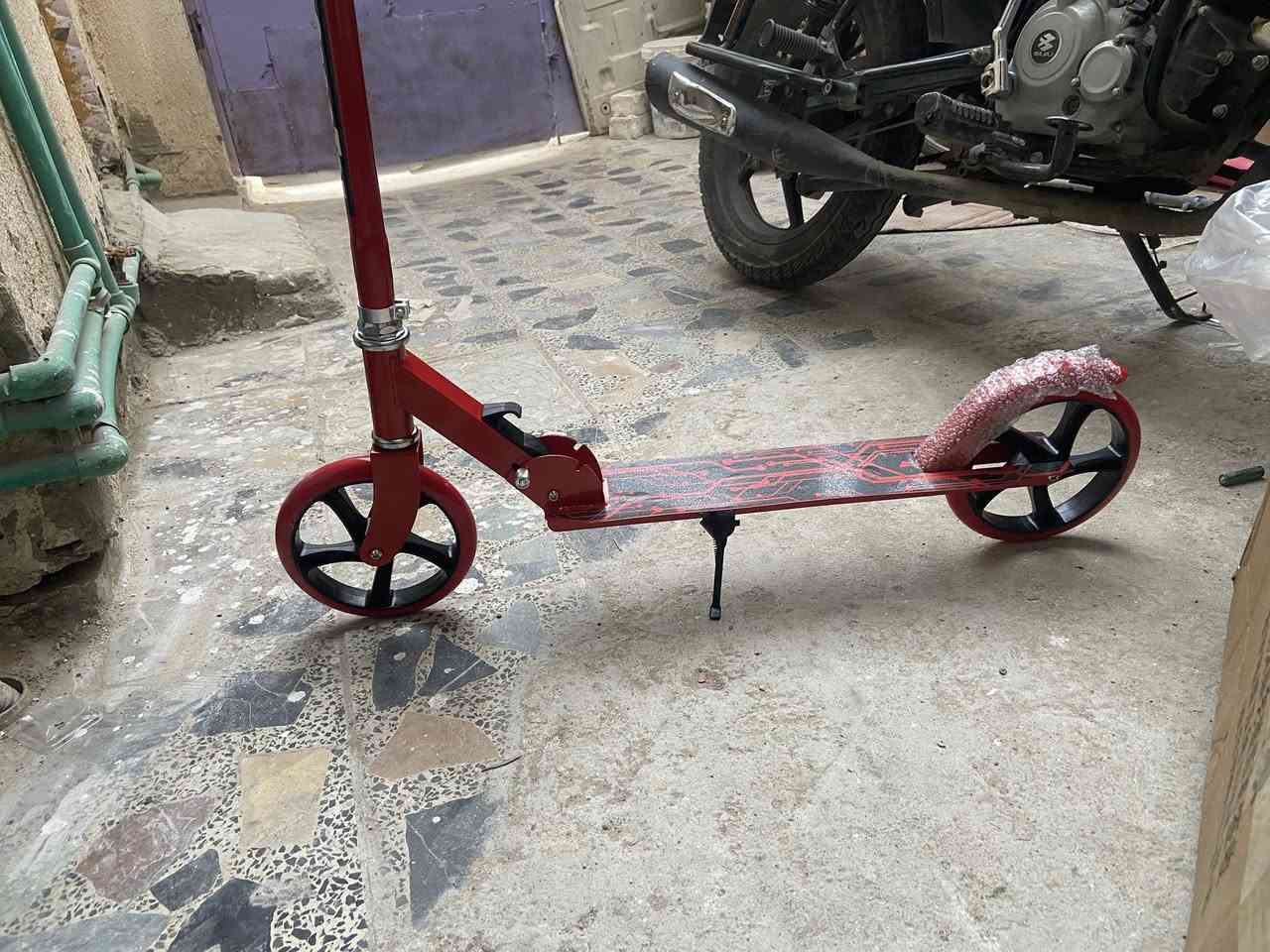 سلام عليكم غراض امزون كلمن وسعره    قطعه فقط ***********
