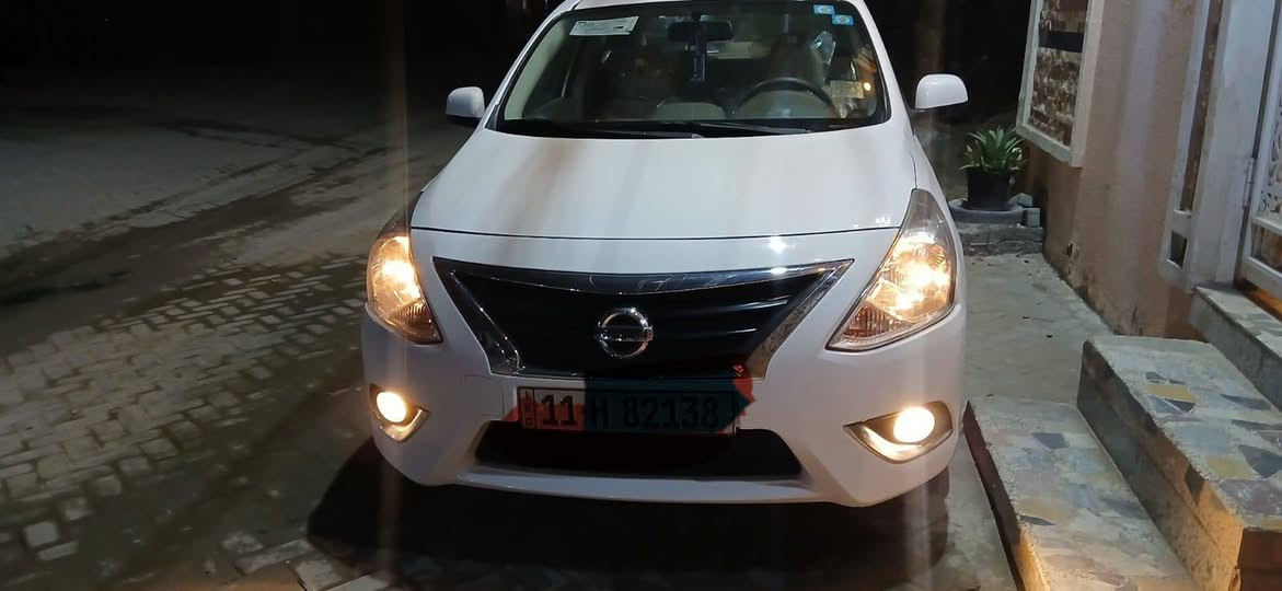 سلام عليكم سني هندي مو ديل 2019 بغداد باسمي رقم انكليزي جديد  ماشية 56100فقط قابلة للزيادة مكفولة من الصبغ والضربات كير محرك صدر تبريد مكفول تحكم ستيرن بلادي حساسات سبايدر بروجكتر بيها بارد 4اصابع موضح بالسونار كاميرا صغيرة بالمرأة موجودة بالكريعات اريدها 114ورقة للاتصال *********** يوجد واتس
