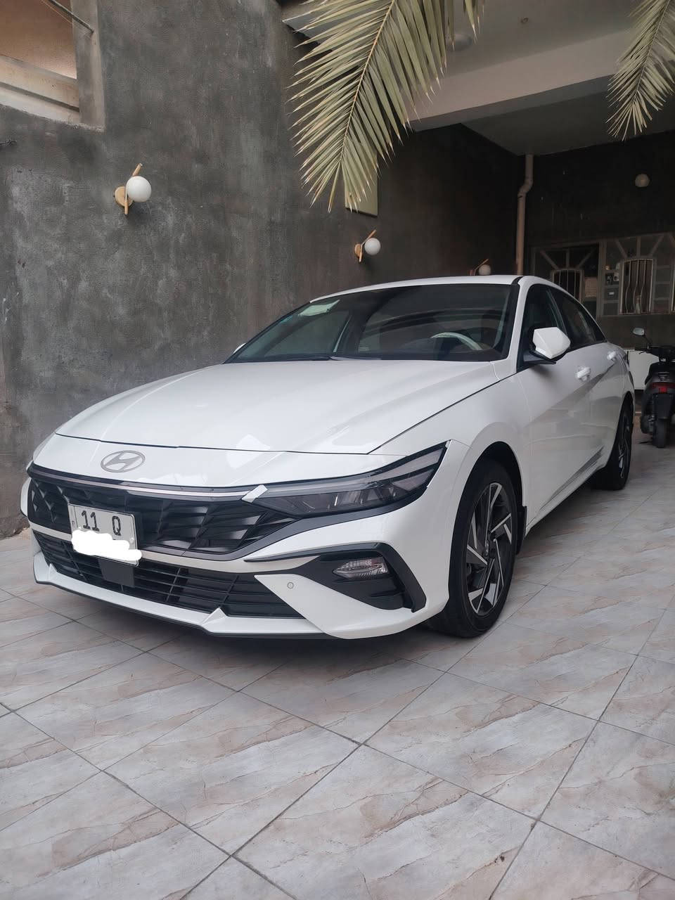 ELANTRA 2024
النترا 2024 خليجي كوري الأصلي كفالة عامة (من الشخط والبارد والضربة  والتبديل والصبغ والتكحيل)  على وضع الشركة  محرك 2000 دوش كفاله عامة والكير AT ايضاً كفالة ماشية 33ألف كيلو متر رقم بغداد الدولي حره تحويل مباشر سنوية لغاية سنة 2029 مواصفات السيارة اربع وضعيات قيادة:

 Normal Mode، Eco Mode، Sport Mode، Smart Mode

تبريد قطعتين ومنافذ شحن تابسي تحكم سترين مثبت سرعة مانع انزلاق ايرباك امان شاشة رقمية بالكامل شاحن موبايل لاسلكي حساسات خلفية امامية كامرة خلفية  مرايات كهربائية  فتحة بالقمارة دخول ذكي تشغيل السيارة بصمة وتشتغل عن بعد ايضاً البصمات عدد 2 والسيارة جاهزة من كلشي تخم تاير جديد سبير مانازل ويل كب على وضع الشركة.

السعر 188وبيها مجال للشراي

عنوان السيارة ناصرية مركز

للاستفسار الاتصال على الرقم *********** متوفر واتساب
