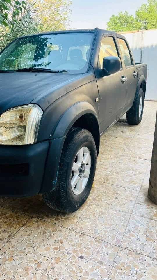 شوفرليت لوف 2005 مال مزاد الداخليه محرك بلاد كير عادي بيها كتاب مزاد المحرك بي مكفوله من  الضربه  سياره نصبتها كلش حلوه تخم تاير السعر 32 مكانها ناصرية سوق الشيوخ ***********
