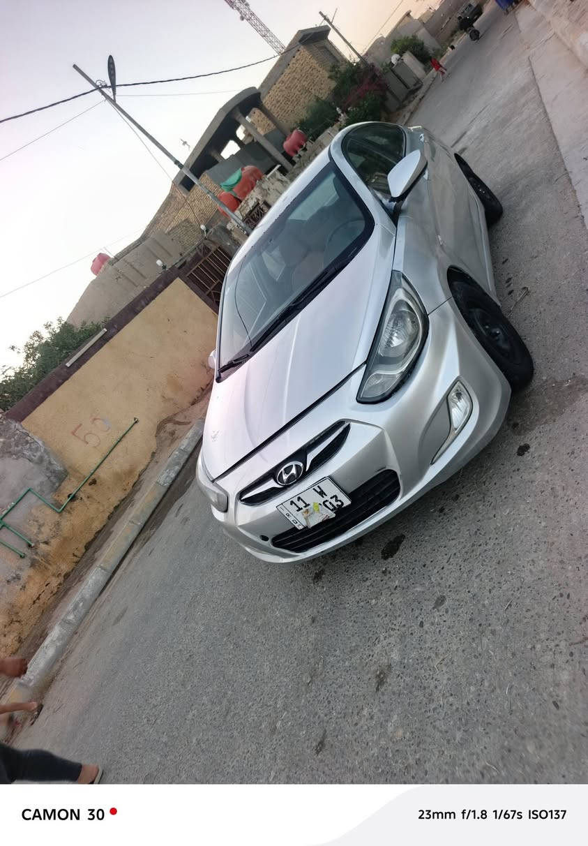 هونداي اكسنت ٢٠١٣ خليجي ١٦٠٠ رقم بغداد بسمي السيارة جاهزة محرك وكير شرط بيه صبغ حزام بدون حادث داخلي     للاستفسار ‏‪***********‬‏
