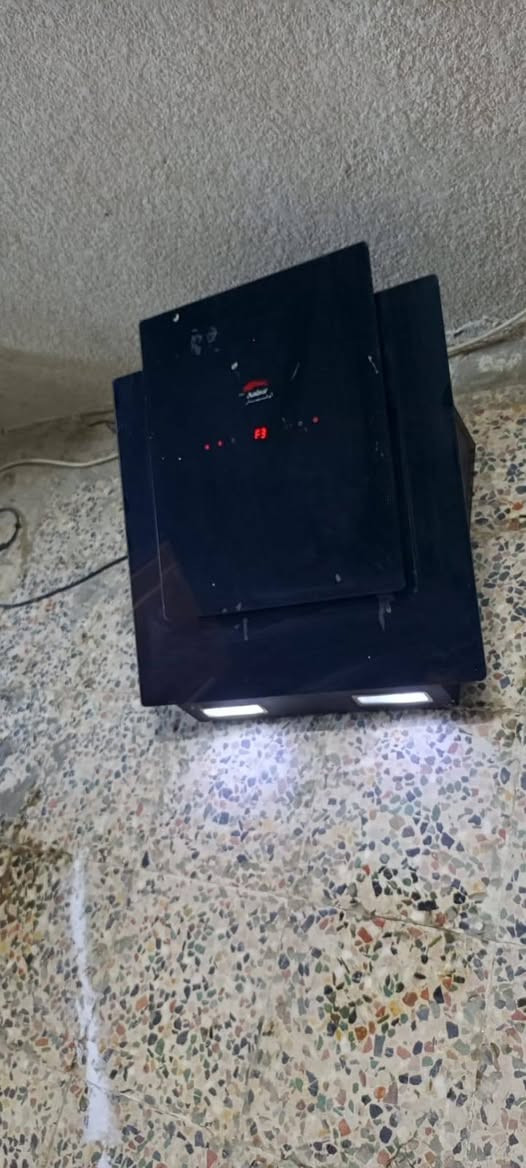 شافطه مال دهون مال مطبخ السعر 75 وبيها مجال شغاله شرطي شغل العنوان بصره حيانيه دوريه الشرطه رقم الهاتف***********
***********
