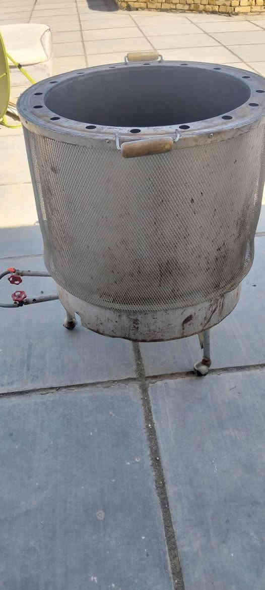 تنور للبيع ناحية الفضليه *********** ب35الف .
