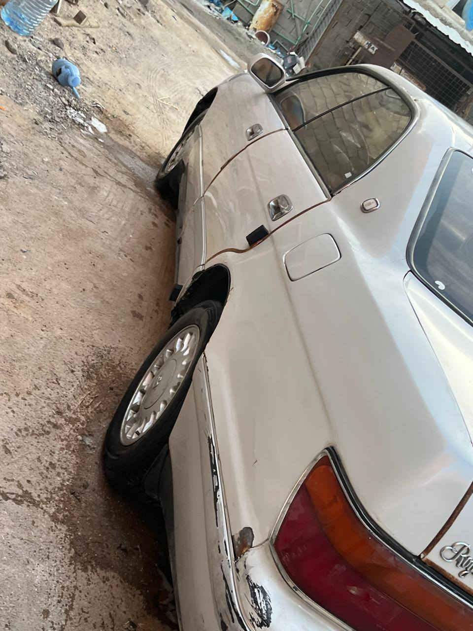 بطه منفصل موديل 1994 كفاله كصه ونقل جثه واصوليات سنويه لل٢٨ بأسمي تايرات ثنين جدد صدر نص عمر داخل حلوه كهربائياته كله شغاله لايتات جدد تبريد ما يشتغل  البدي شوف العين (كوم حديد) لا تكلي مصبوغه ولا مضروبه شوف العين هاي التفاصيل كله 
السعر ٤١ وبيه مجال قليل
*********** العنوان ابو الخصيب حمدان رأس شارع ع الداخل
انه مكلب بلنشر اتصلو ع الرقم
