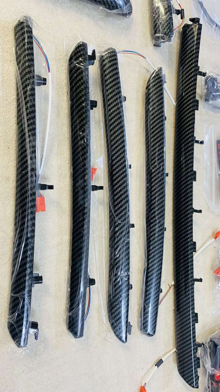 ليد داخل السياره Audi A3 S3 2013-2020
سعر ١٧٥ الف.


**إذا كنت صاحب هذا الإعلان وتريد حذفه لأي سبب، رجاءا أرسل رسالة إلى الدعم الفني**