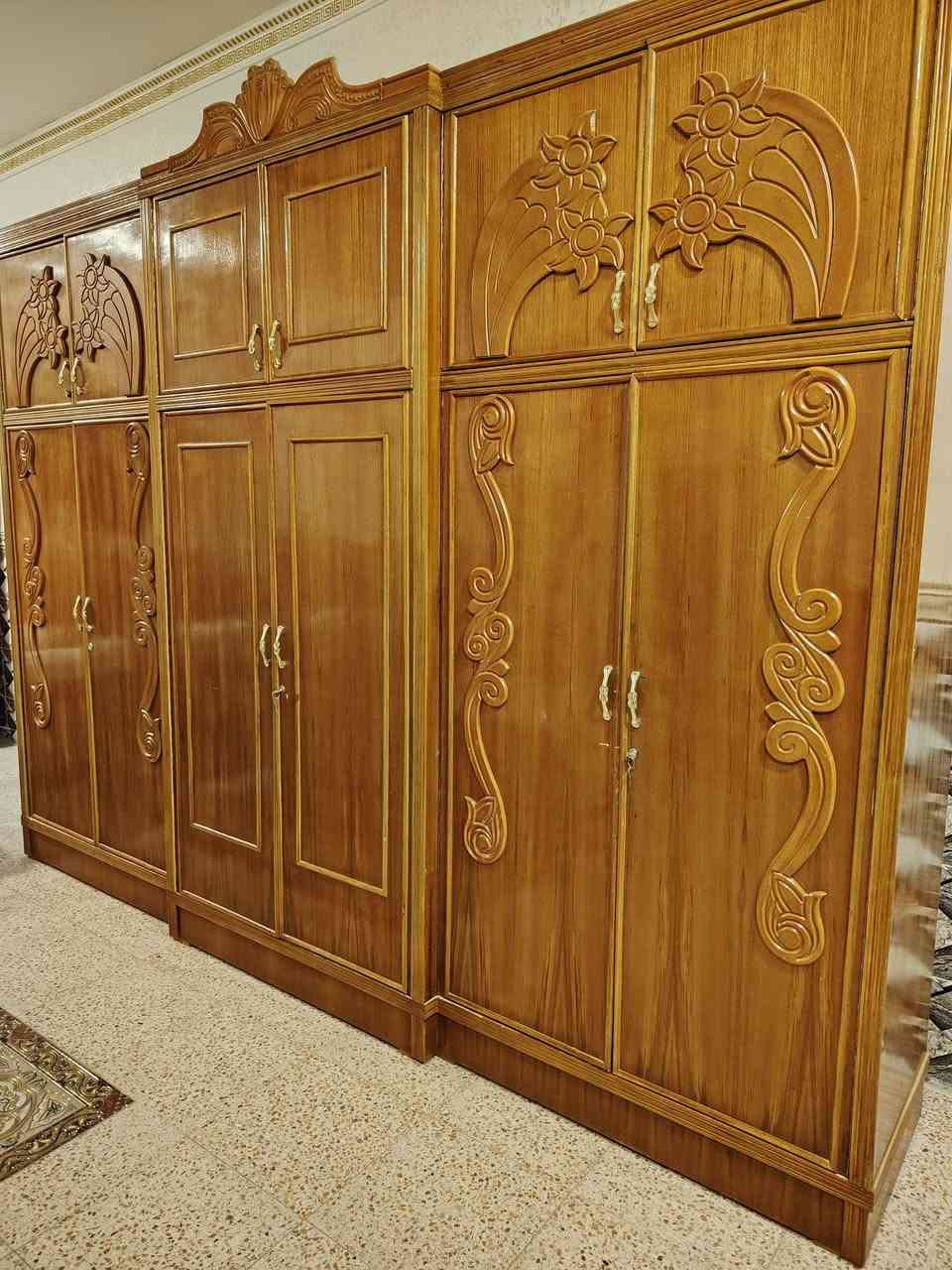 مکلف ب النشر غرفه نجاره تزکام صاج 6 ابواب طابقین للبیع مکانه کوت وای استفسار ع ***********
