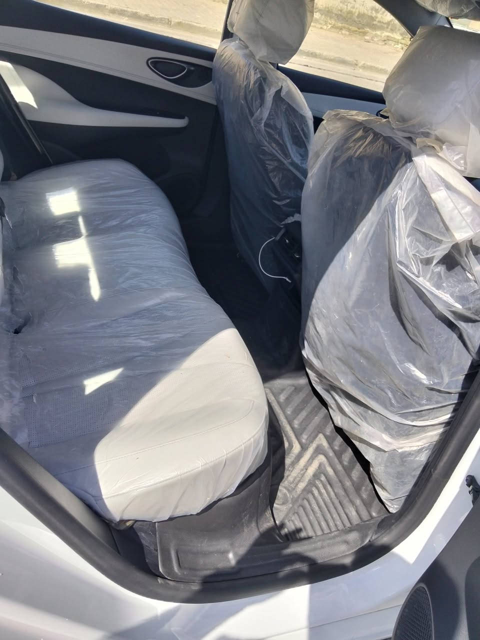 للبيع فقط سيل فايف رقم بغداد
BYD SEAL 5 ‎موديل 25

عداد المسافه كلي 5000  ماشية 

‎مواصفاتها معروفه 

‎محرك  1500 هجين ثلاث انظمه

‎شحن ذاتي + هايبرد + شحن خارجي

‎يمشي بالتفويله 2000 كيلو مع الشحن المنزلي 2100 

‎ مقاعد جلد ابيض

‎ شاشه وسطيه كبيره + كامره خلفيه دواره

‎دركه D جلد 

‎  بكلايت لِد 

‎بصمه  

‎ هاند بريك بصمه اوتو هولد

‎ كيجات شاشه

‎ لايت لِد لايت اوتو + لِد صباحي

‎تبريد قطعتين

 كفالة عامة 

مكان السيارة بغداد جديدة 

السعر 20  مليون و بي مجال 

***********

 بي واتس اب
