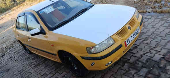 السلام عليكم عندي سمند موديل 10كير أو محرك مكفولات مال فرنسي 2000 صدر امامي او خلفي  جديد كهربائيات كل شغاله السياره العود والشواصي مكفولات لا ضربه ولا تبديل بس صبغ 3اماكن  هاي صورها كدامك رقم بغداد إنكليزي شرط التحويل شراي يتصل عله الرقم صاحب السياره ***********مكان السياره بغداد العبيدي قرب التربيه السعر 27اوبيها مجال الشراي بس بيع او مراوس
