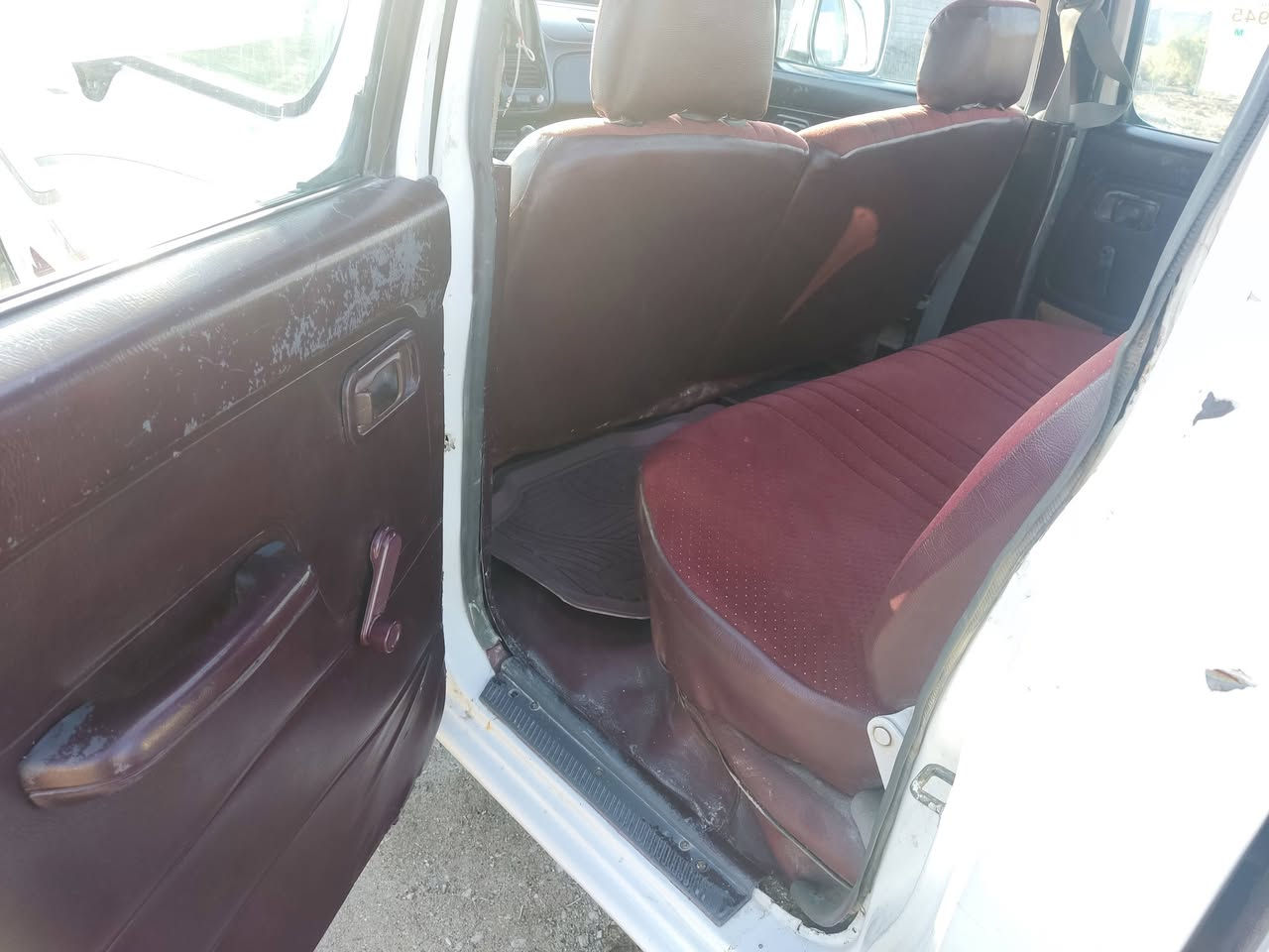 اسلام عليكم نيسان مديل 2002 تحويل ثاني يوم للستفسار الاتصال على الرقم *********** ***********المكان ذي قار سوق الشيوخ السعر 62وبيها مجال
