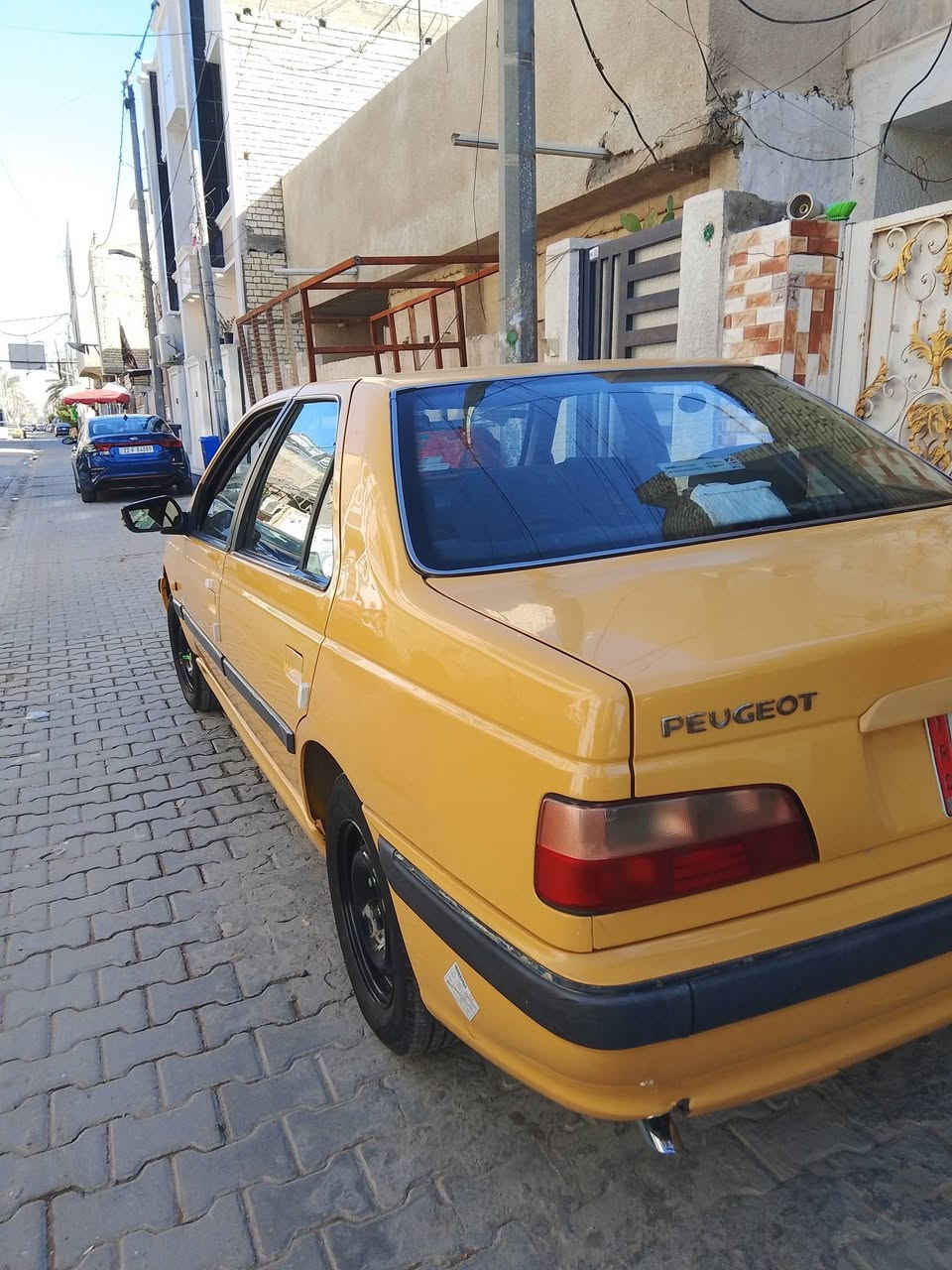 السلام عليكم عندي بيجو باص للبيع موديل 2015 بغداد السعر 50 لا تواجد على الفيس فقط اتصل على رقم ***********

