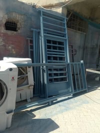 كافه عمال الحداد مكان العمل عماره السود باداره ابو هديل  07828781059