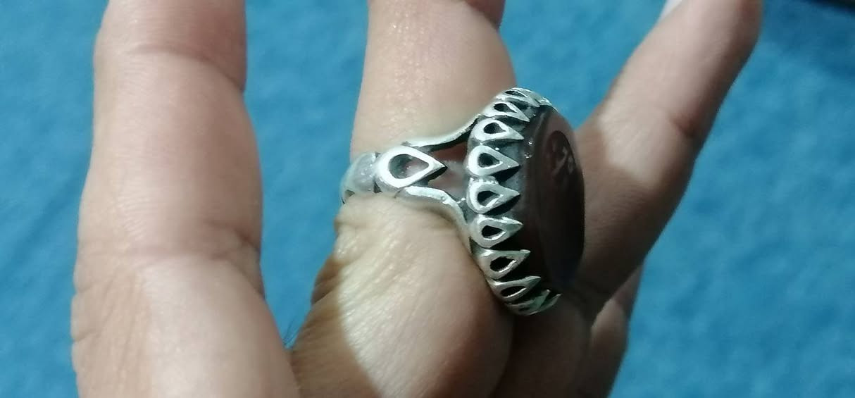 محابس للبيع شرط فضه حجر اصلي بيهن خط واحد ع ٤٠ صغير ع ٢٥ سماوا خاص رقم
***********
