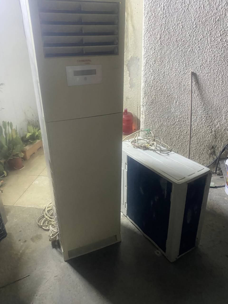 ‭٠٧٧٢ ٨٤٧ ٣٢٤٣‬ السعر ٢٠٠ شغال بدون بواري المكان حي اور جنرال ٣ طن
