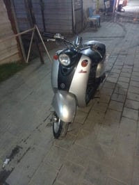 كلاسك فحل نقص باتري فقط السعر ٢٧٥ وبيها مجال السكن البنوك الاتصال ٠٧٧١...