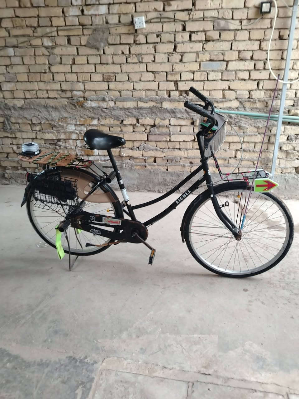 بايسكل للبيع كلش نضيف موديله 2017 حجم 26 السعر 120 وبي مجال الي يريد يراسلني خاص


**إذا كنت صاحب هذا الإعلان وتريد حذفه لأي سبب، رجاءا أرسل رسالة إلى الدعم الفني**