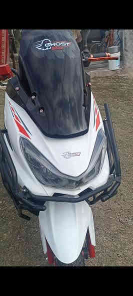 دراجة كوست نضيفة كلشي مابيها دبل إشارة بيها و مدرعة تشتغل سلف السعر خاص للستفسار على ***********
