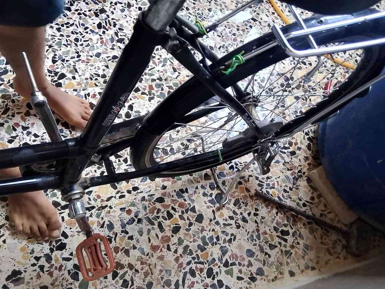 سلام عليكم هذا بايسكل البيع حجمه 24 عوزه زنجيل ويده مال ابريك وبراغي توصل خاص  ومكان امن داخلي


**إذا كنت صاحب هذا الإعلان وتريد حذفه لأي سبب، رجاءا أرسل رسالة إلى الدعم الفني**