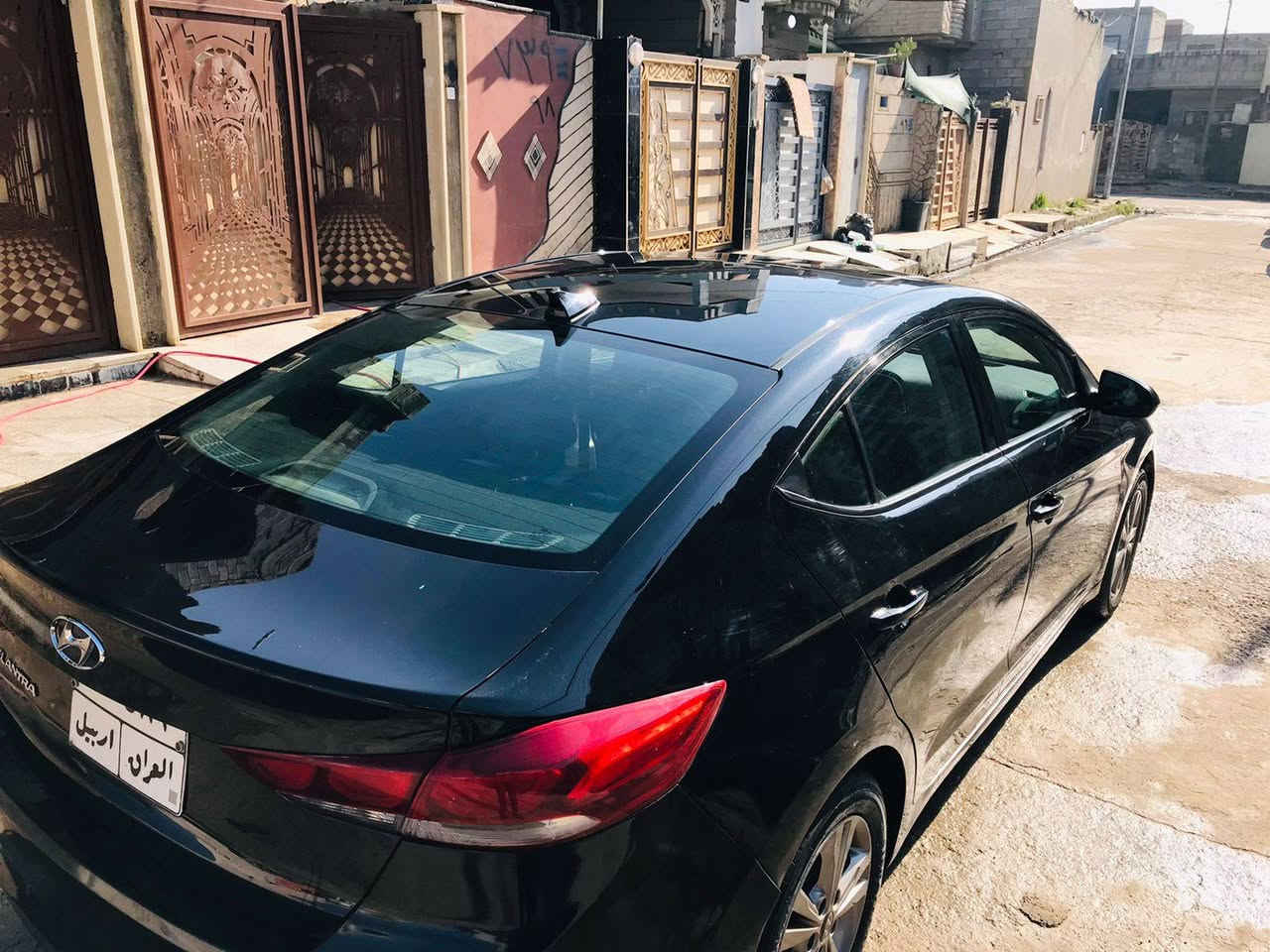 السلام عليكم...
النترا 2018  فول 

رقم الماني اربيل

بصمه ابواب+ تشغيل 

فتحه سقف

حساس جانبي رادارات 

جنطه ذكيه 

كير AT

كب ويل 

تخم تاير 

حداديه 

شاشه بلادي

كامره دوارة 

كشنات تدفئه 

تبريد فول

تحكم ستيرن 

ثلاث انظمة التحكم 

مانع نزلاق 

.....الخ

حادثها امامي جاملغ اليسار + بوند مصلح وبيهم كودات مال سياره نفسهن 

 وبيها كابون بانزين 
موصل حي الكرامه ***********

السعر 130 وبيه مجال
