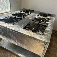 غراض للبيع طباخ منظدي ٦ عيون ستيل   ميز طعام عدد ٨   شواية كص مزدوجة ٦...