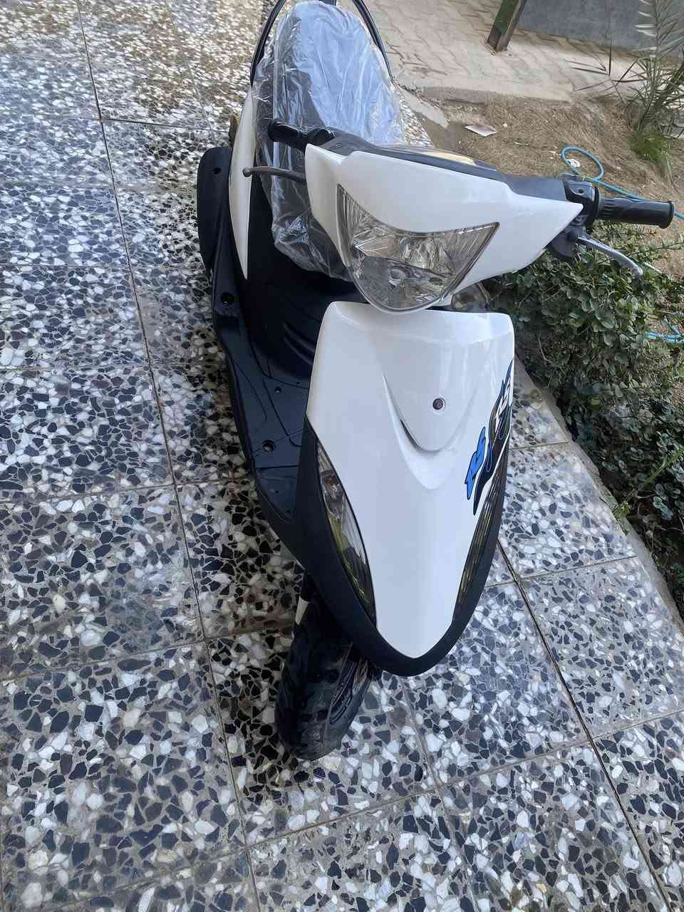 ماكس عدلة 2006 عليهة ادامة كاملة كلشي شغال بيهة نقص بس سلف شلعة ومعدل بالشرط السعر 650وبيهة مجال عنوان حولي 100


**إذا كنت صاحب هذا الإعلان وتريد حذفه لأي سبب، رجاءا أرسل رسالة إلى الدعم الفني**