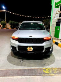جراند شيروكي • ٢٠٢٤ • وارد امريكي